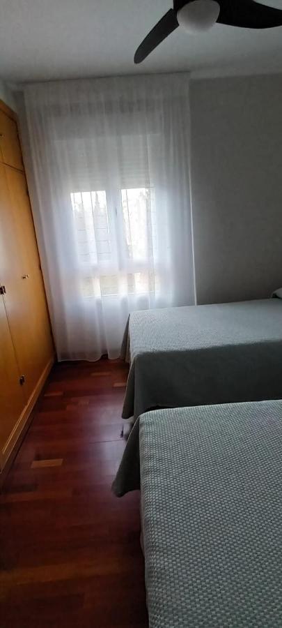 Alloggio in famiglia Doble Independiente Con Bano Compartido Granada